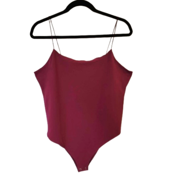 🆕️ ☆ Burgundy Bodysuit - Picture 3 of 12